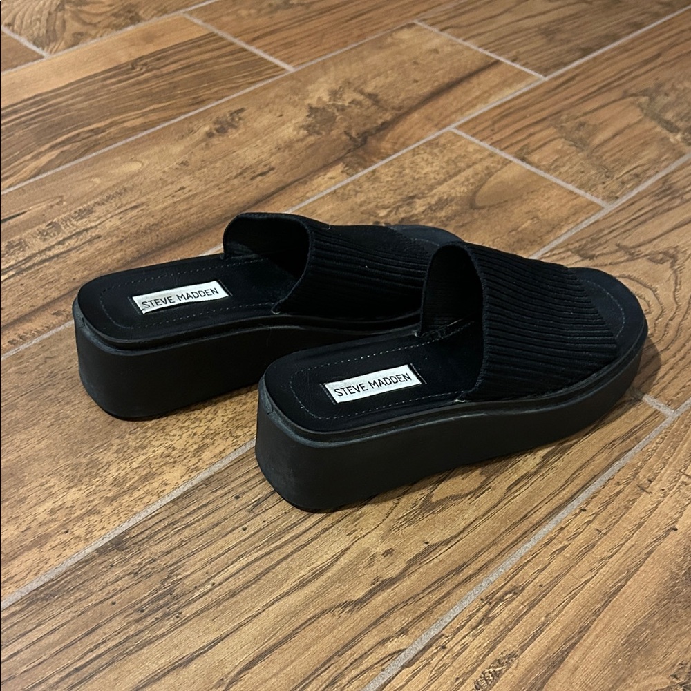 Steve Madden Black Platform Slide Sandals